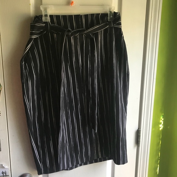 Apt. 9 Dresses & Skirts - Striped, belted business skirt